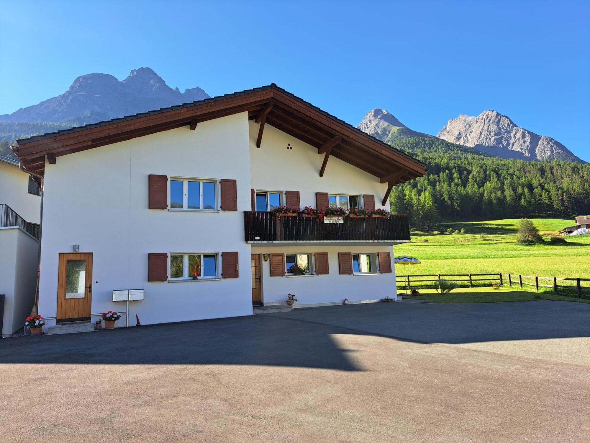 Haus Am See Tarasp Exterior photo